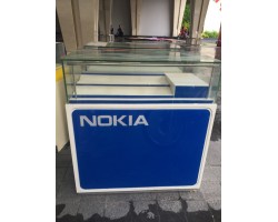 THANH LÝ TỦ KÍNH TRƯNG BÀY ĐIỆN THOẠI NOKIA