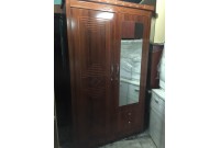 THANH LY TỦ QUẦN ÁO VÁN MFC