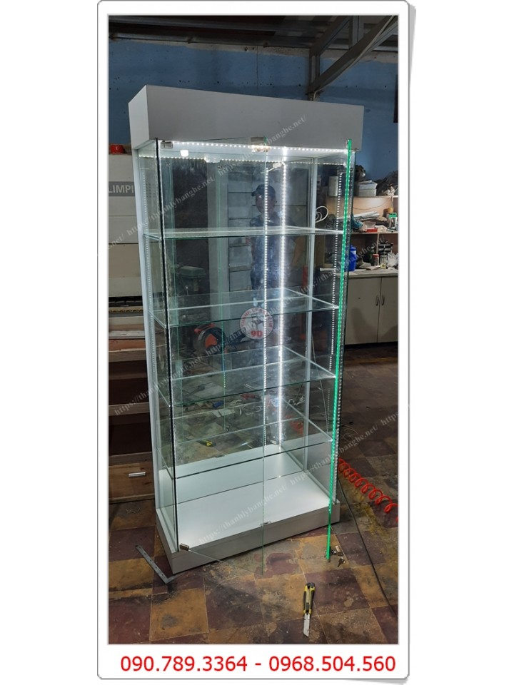 TỦ KÍNH TRƯNG BÀY NƯỚC HOA, MỸ PHẨM 80 X 1M8