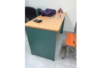 Thanh lý bàn làm việc 1m2