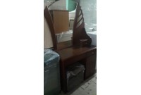 Thanh lý bàn trang điểm cánh bướm