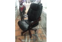 Thanh lý ghế xoay giám đốc mới 90% giá rẻ