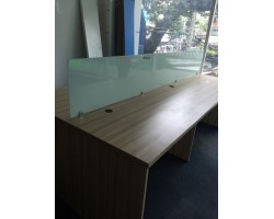 Thanh lý bàn làm việc nhóm 2m4x1m2