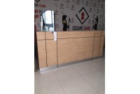 Thanh lý quầy lễ tân MDF 2m4 vàng nhạt giá rẻ