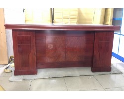 Thanh lý bàn giám đốc cũ màu nâu ms 581