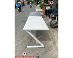 Thanh lý bàn làm việc chân Z giá rẻ tại TpHCM