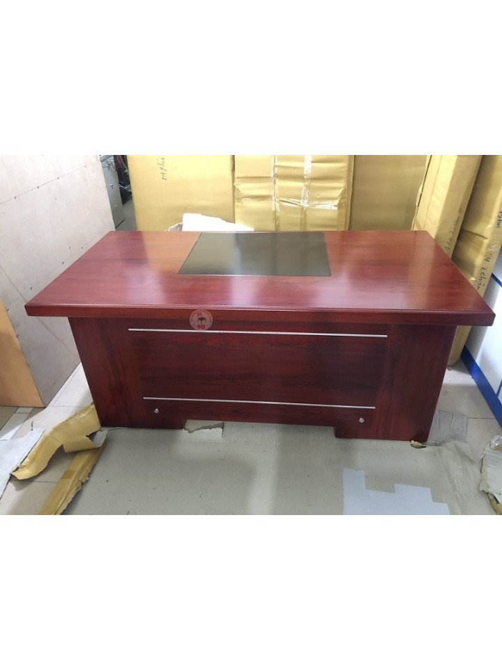 Bàn giám đốc 1m6 có hộc tủ thanh lý giá rẻ