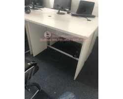 Tổng thanh lý 100 bàn làm việc nhỏ giá rẻ