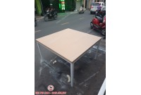 Bàn làm việc nhóm 1m2 thanh lý giá rẻ tại HCM