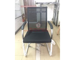 Thanh lý ghế chân quỳ lưng lưới trung nệm vải