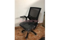 Ghế xoay văn phòng lưng lưới giá rẻ thanh lý