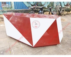QUẦY LỄ TÂN THANH LÝ