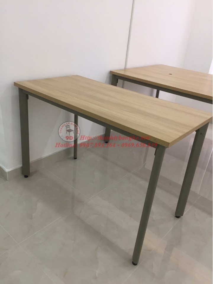 Thanh Lý Bàn Văn Phòng - Bàn Chân Sắt 1m2 Cũ