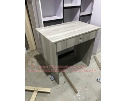 Bàn làm việc thanh lý có 1 hộc kéo cũ giá rẻ