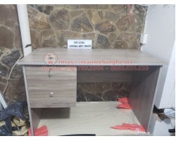 Bàn làm việc 2 hộc cũ thanh lý tại TpHCM