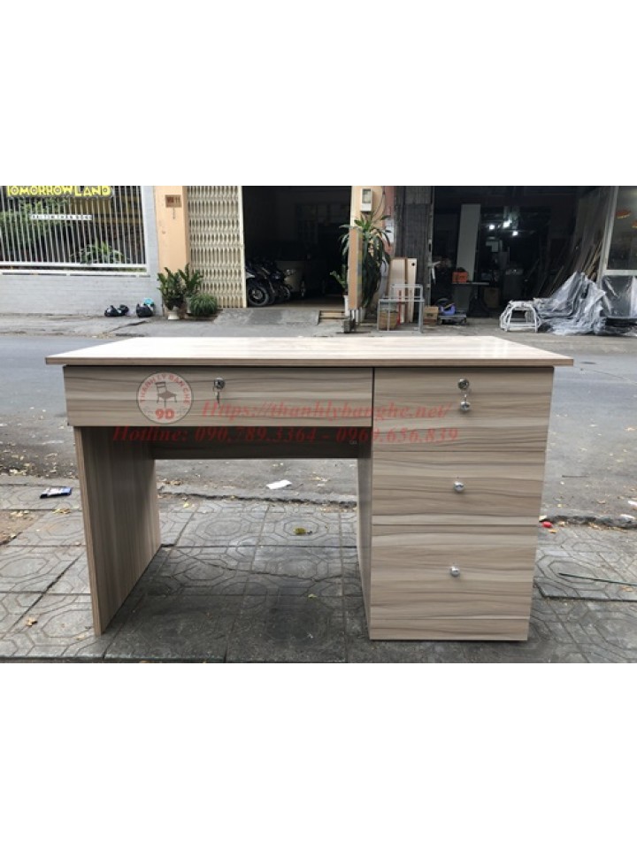 Bàn làm việc nhân viên 3 hộc tủ 1 hộc kéo thanh lý