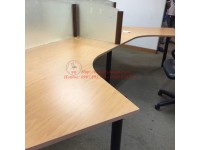 Thanh lý bàn làm việc văn phòng cũ