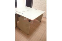Thanh lý bàn làm việc MFC màu kem 1m2