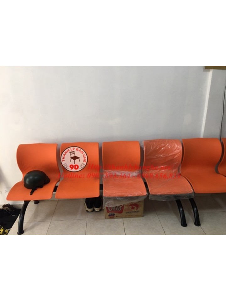 Thanh lý ghế băng chờ 4 người cũ giá rẻ tại TpHCM