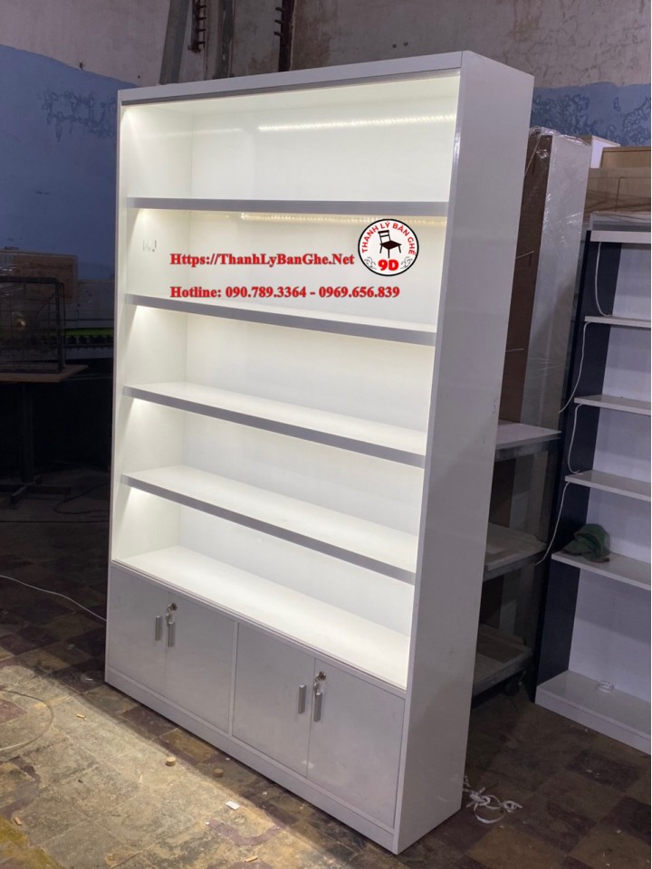 Thanh lý tủ kính trưng bày 1m2 giá rẻ tại HCM