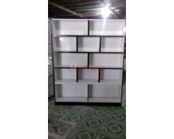 Thanh lý 10 tủ kệ kiếng trưng bày nhiều tầng và kích thước