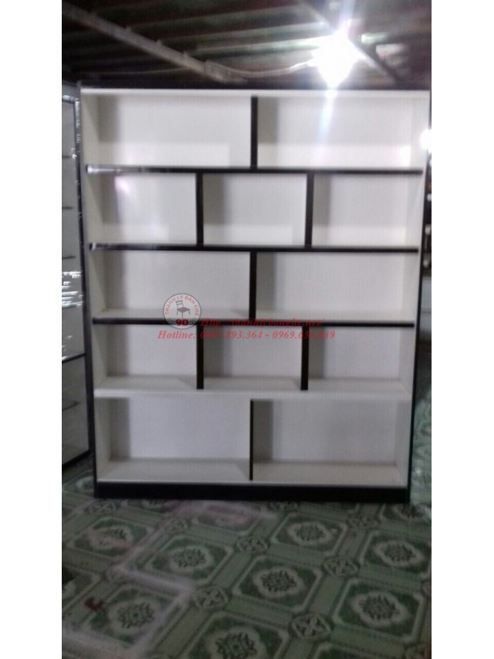 Thanh lý 10 tủ kệ kiếng trưng bày nhiều tầng và kích thước