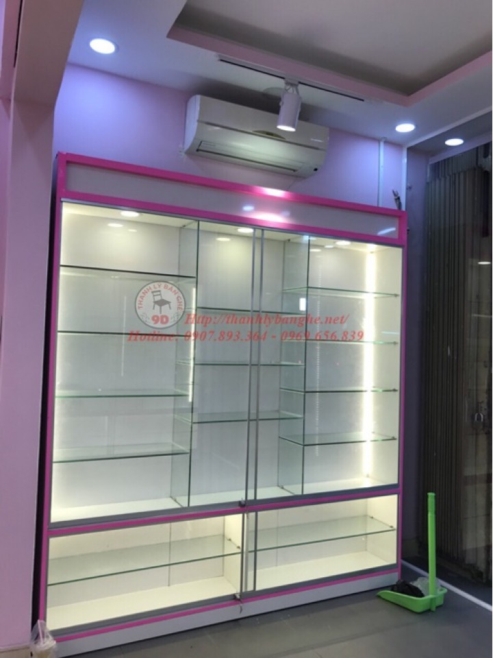 Thanh lý 50 tủ kiếng trưng bày cũ bằng kiếng tầng