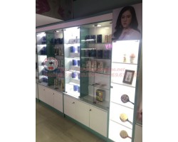 Tủ trưng bày mỹ phẩm giá rẻ MS821