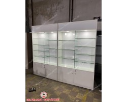 Thanh lý tủ trưng bày kính tầng có đèn led sáng