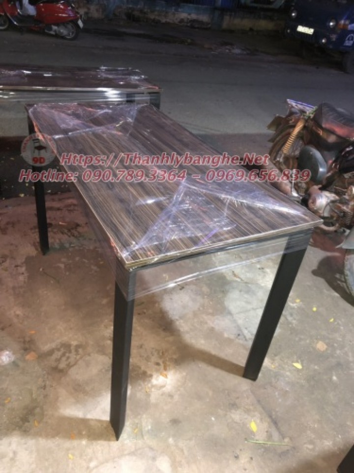 Bàn chân sắt tam giác cũ thanh lý giá rẻ