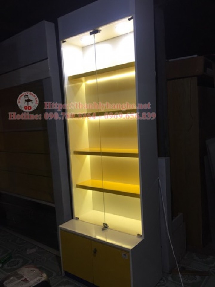 Thanh lý kệ trưng bày điện thoại nhỏ
