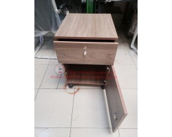 Thanh lý 10 tủ cabinet hàng công ty mới 99%