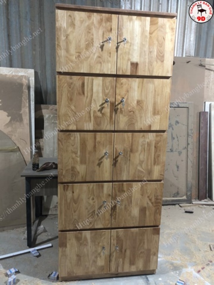 Thanh lý tủ locker bằng gỗ tư nhiên chống nước